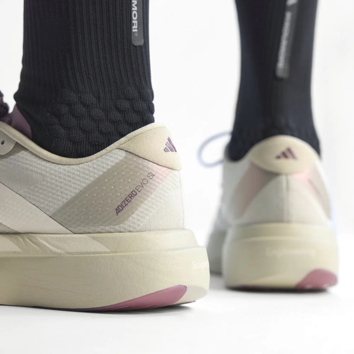 evo sl Putty Grey : Alumina : Shadow Fig3